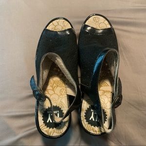 Women’s Fly London shoes